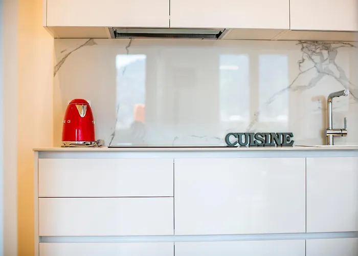 Comolakesuite